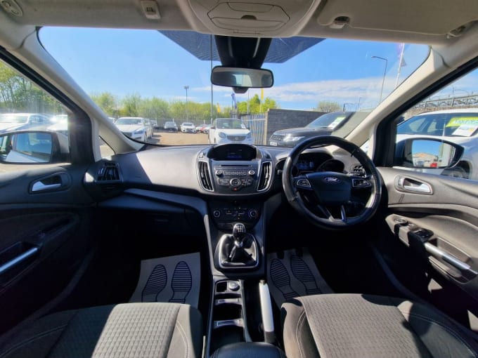 2025 Ford Grand C-max