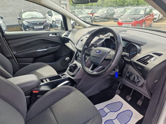 2025 Ford Grand C-max
