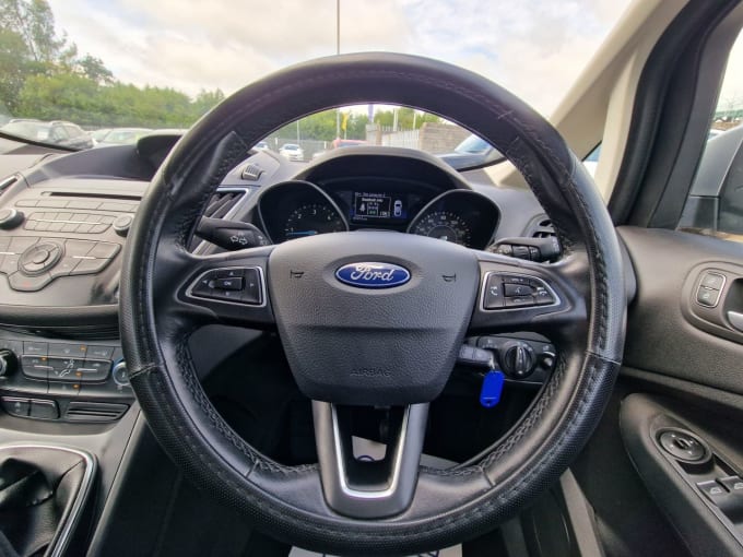 2025 Ford Grand C-max