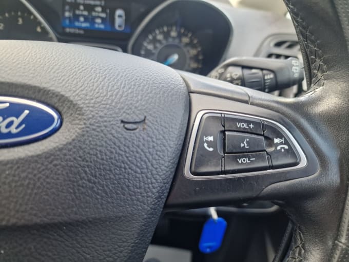 2025 Ford Grand C-max