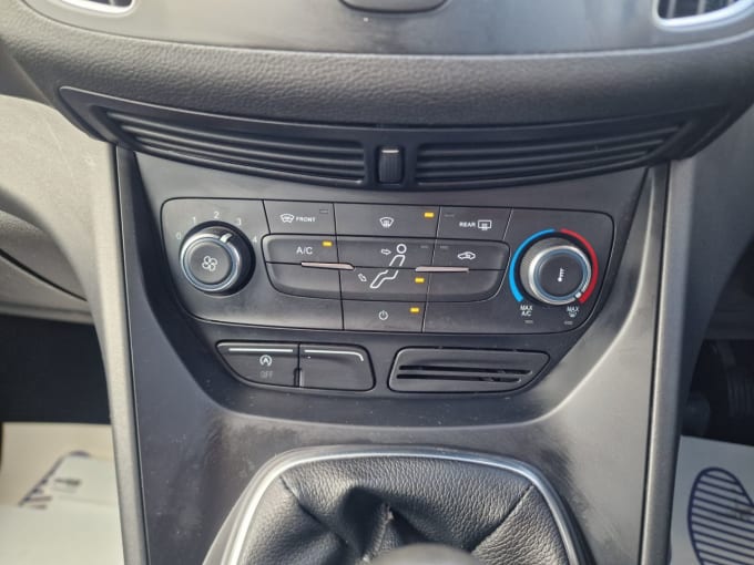 2025 Ford Grand C-max