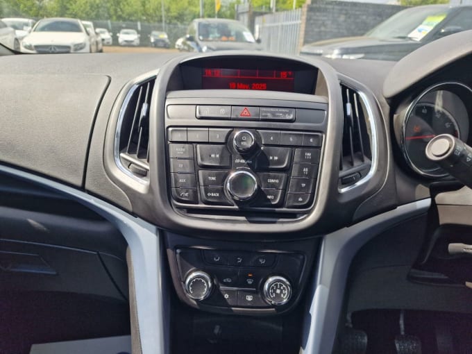 2025 Vauxhall Zafira Tourer