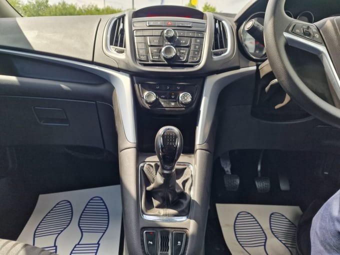 2025 Vauxhall Zafira Tourer