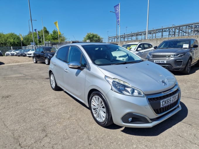 2025 Peugeot 208