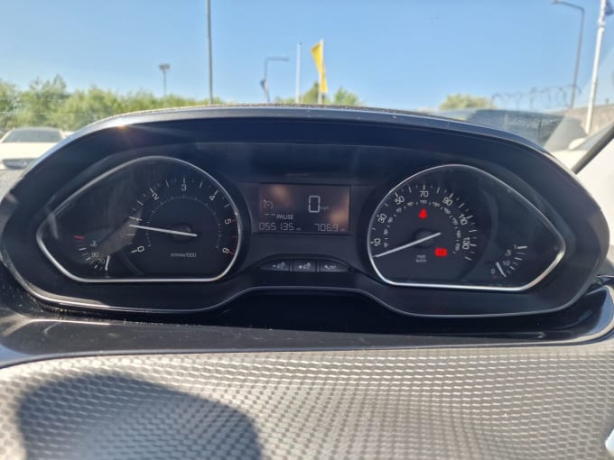 2025 Peugeot 208