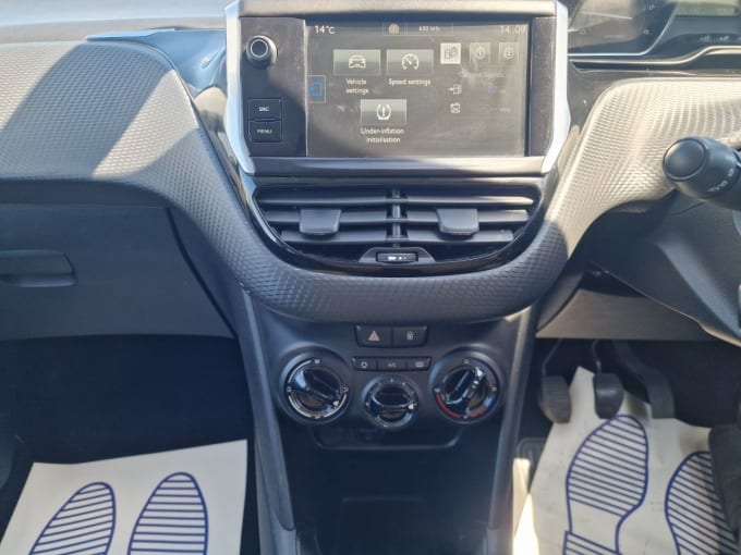 2025 Peugeot 208
