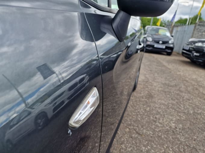 2025 Vauxhall Crossland X
