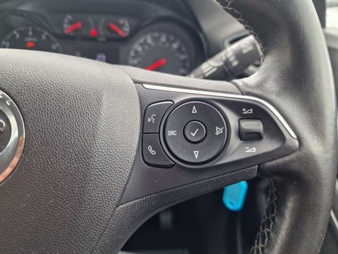 2025 Vauxhall Crossland X