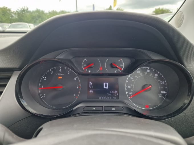 2025 Vauxhall Crossland X