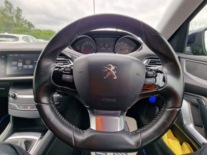 2025 Peugeot 308