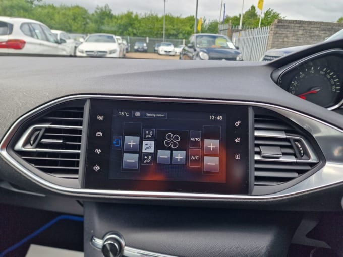 2025 Peugeot 308