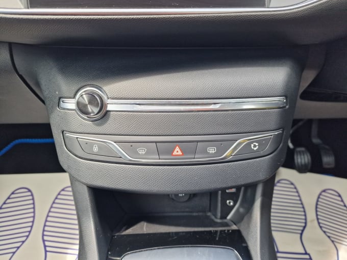 2025 Peugeot 308