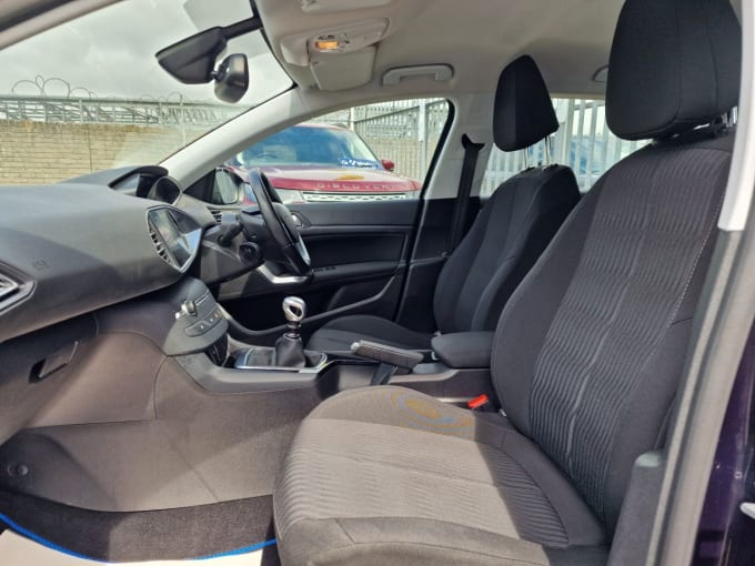 2025 Peugeot 308