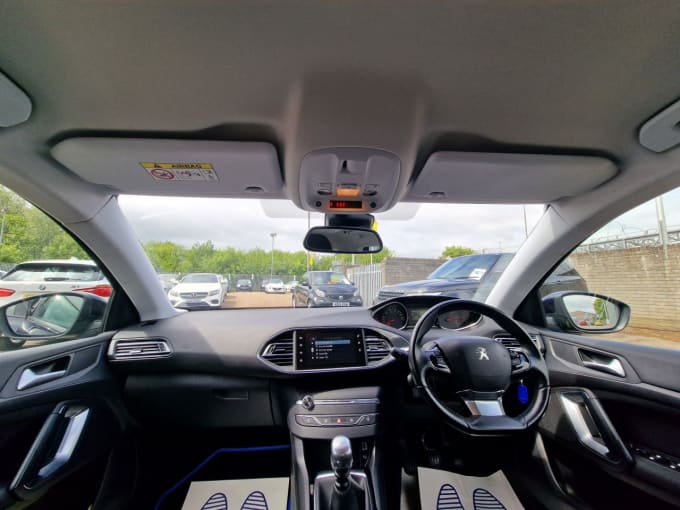 2025 Peugeot 308