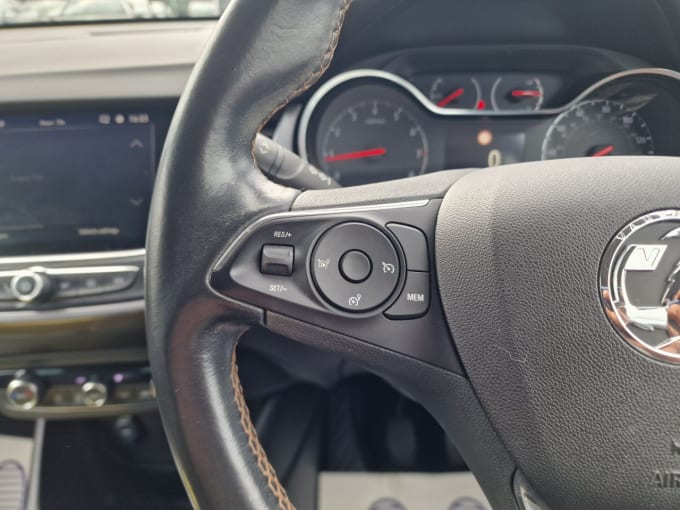 2025 Vauxhall Crossland X