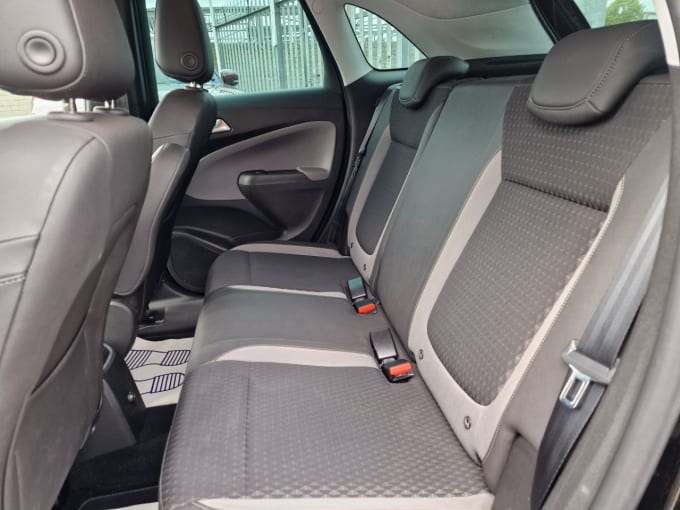 2025 Vauxhall Crossland X