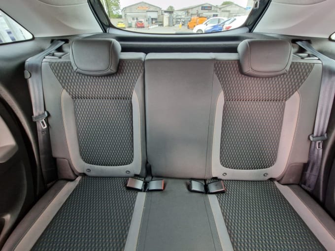 2025 Vauxhall Crossland X