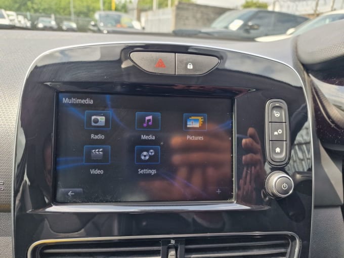 2025 Renault Clio