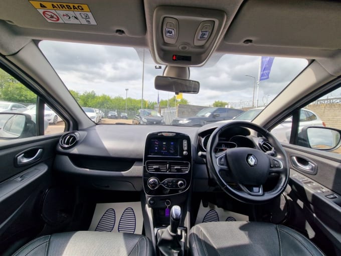 2025 Renault Clio