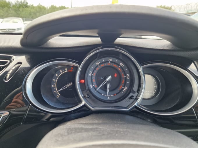 2025 Ds Automobiles Ds 3