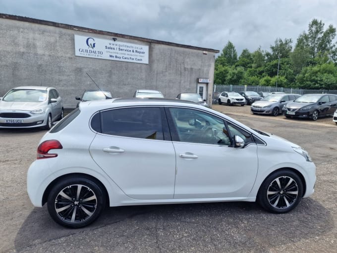 2025 Peugeot 208