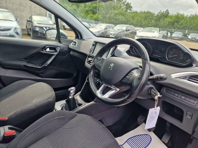 2025 Peugeot 208