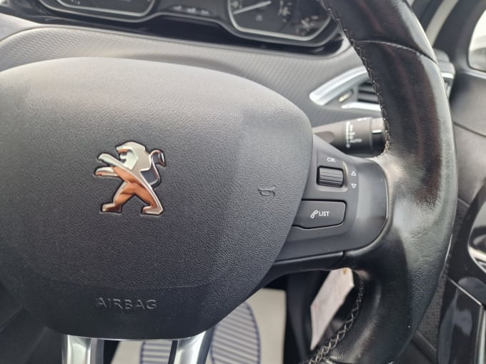 2025 Peugeot 208