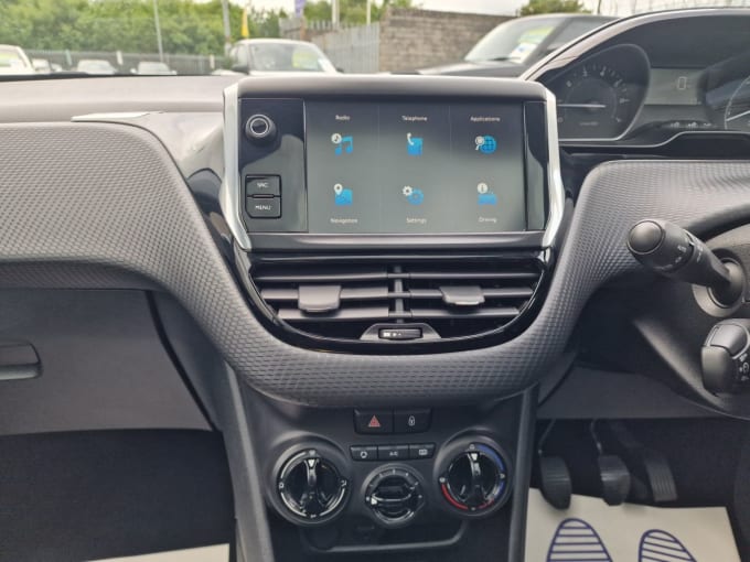 2025 Peugeot 208