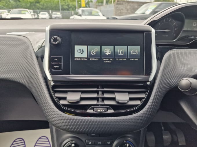 2025 Peugeot 208
