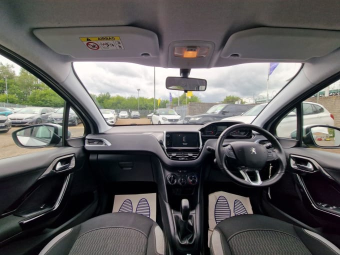 2025 Peugeot 208