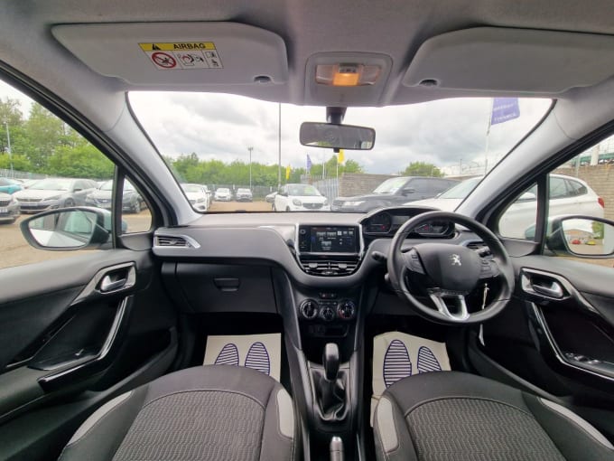 2025 Peugeot 208