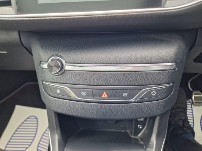 2025 Peugeot 308