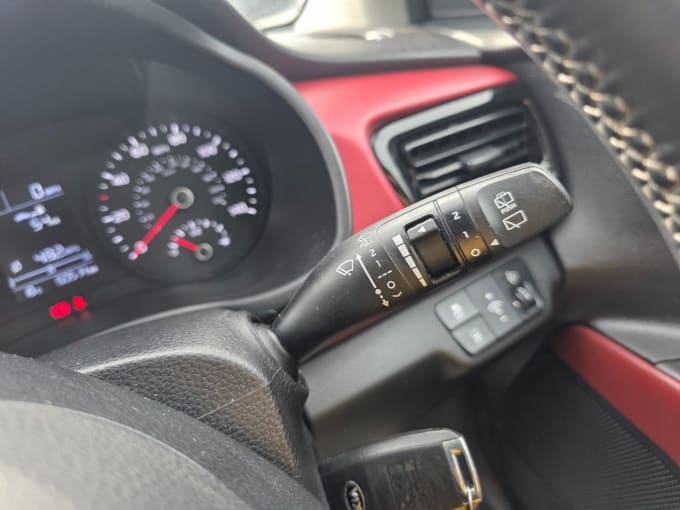 2025 Kia Rio