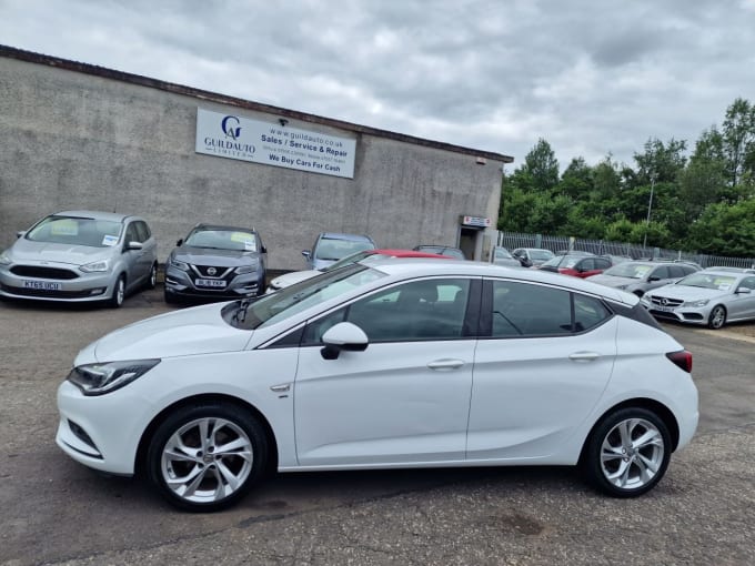 2025 Vauxhall Astra