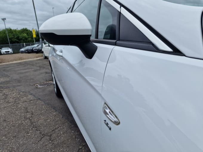 2025 Vauxhall Astra