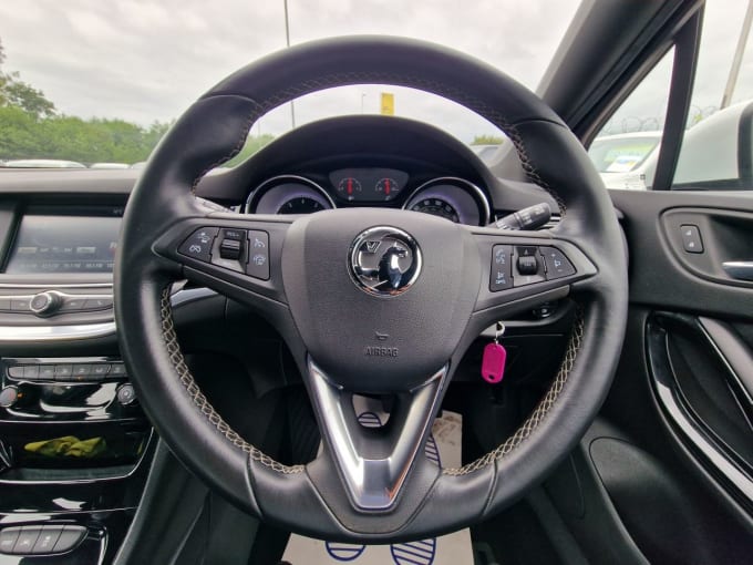 2025 Vauxhall Astra