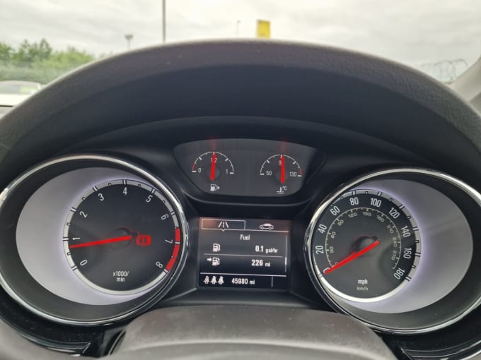 2025 Vauxhall Astra
