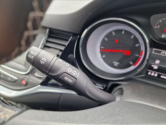 2025 Vauxhall Astra