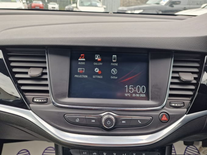 2025 Vauxhall Astra