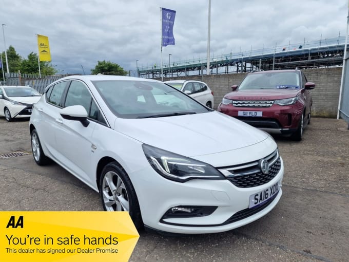 2025 Vauxhall Astra