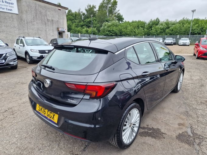 2025 Vauxhall Astra