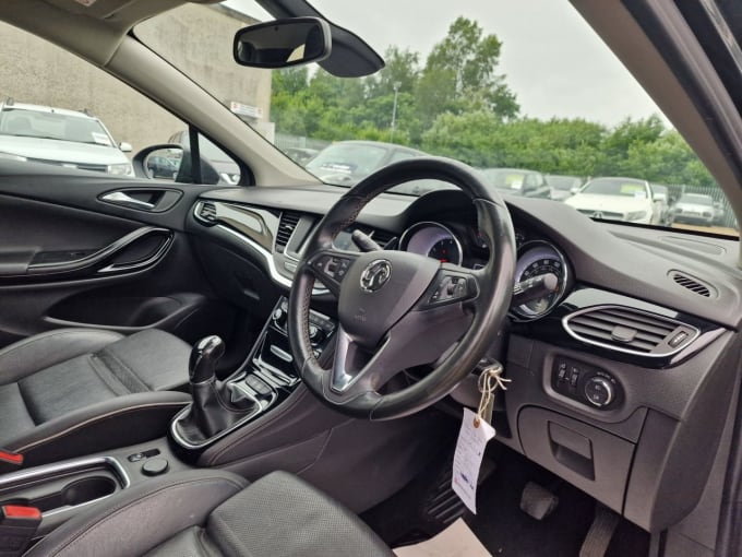 2025 Vauxhall Astra