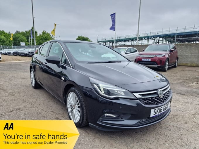 2025 Vauxhall Astra