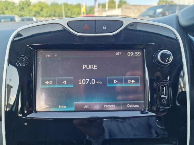 2025 Renault Clio