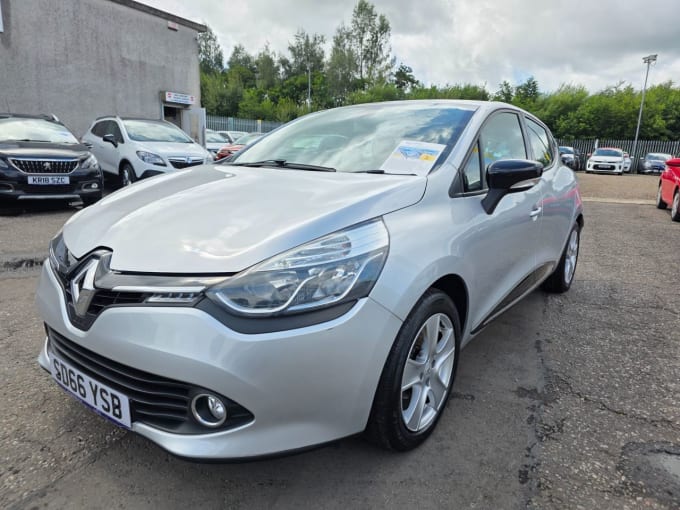 2025 Renault Clio