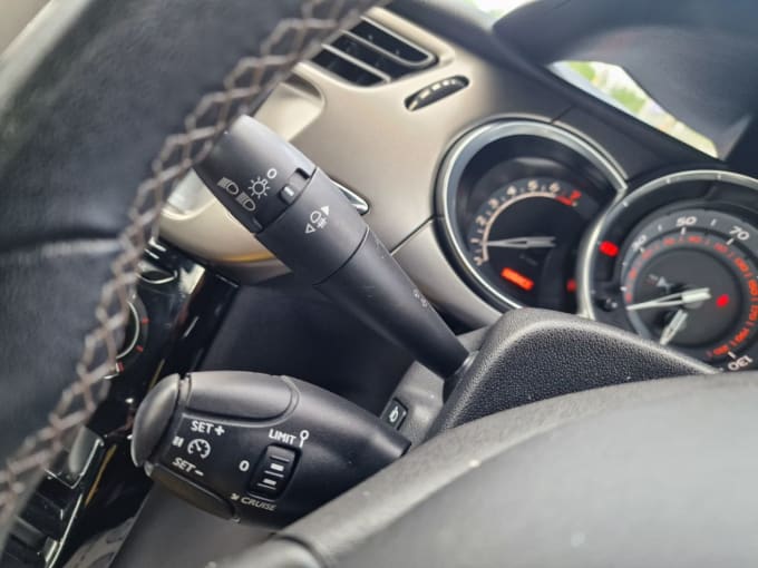 2025 Ds Automobiles Ds 3