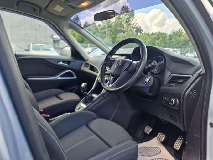 2025 Vauxhall Zafira Tourer