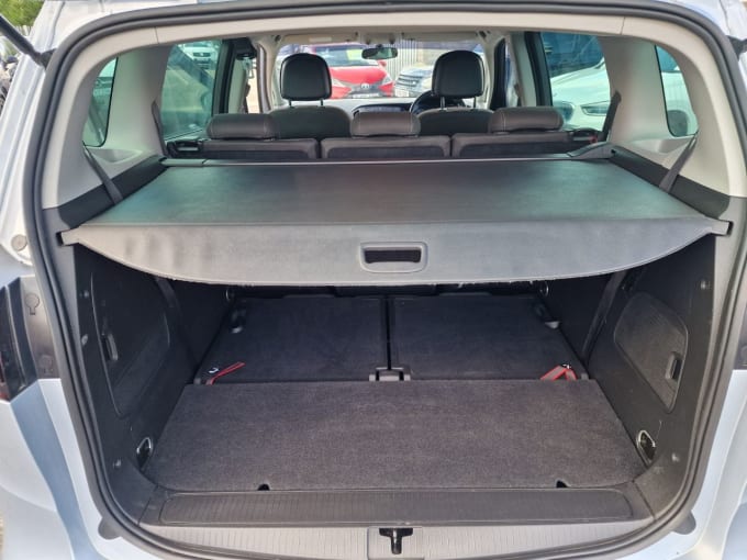 2025 Vauxhall Zafira Tourer