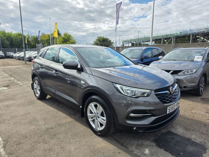 2025 Vauxhall Grandland X