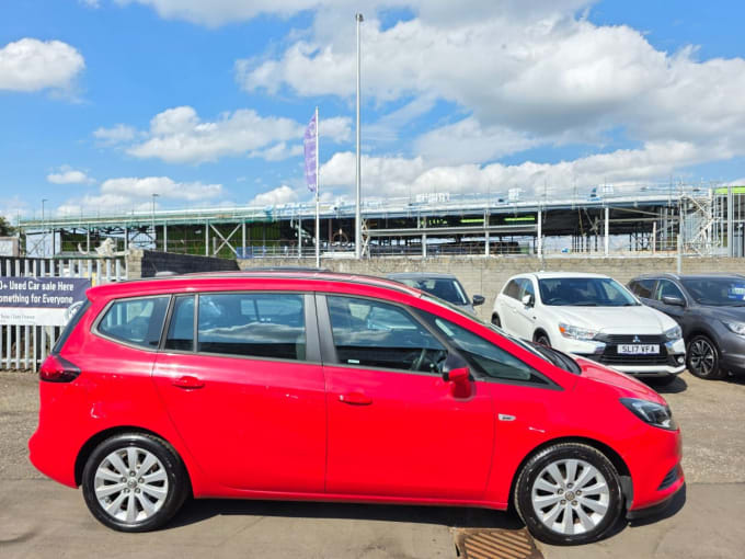 2025 Vauxhall Zafira Tourer